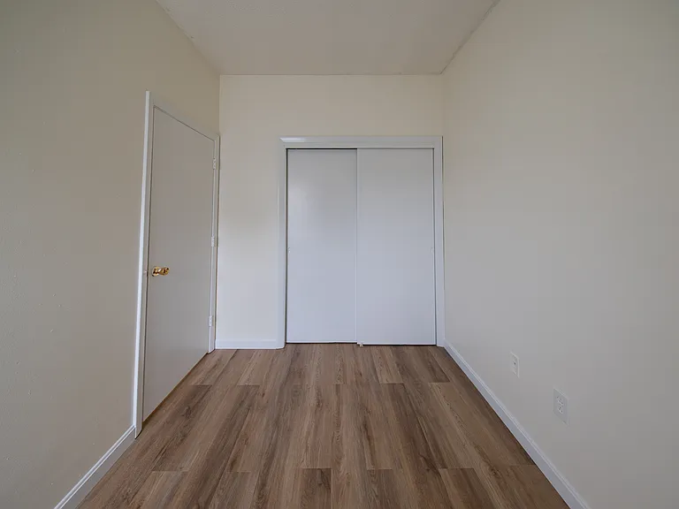395 Lake Ave — Photo 6