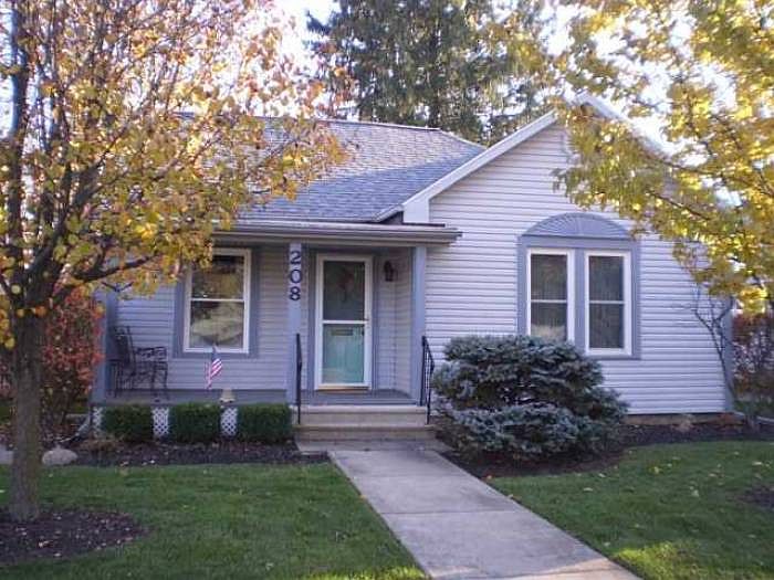 208 W. Sixth
