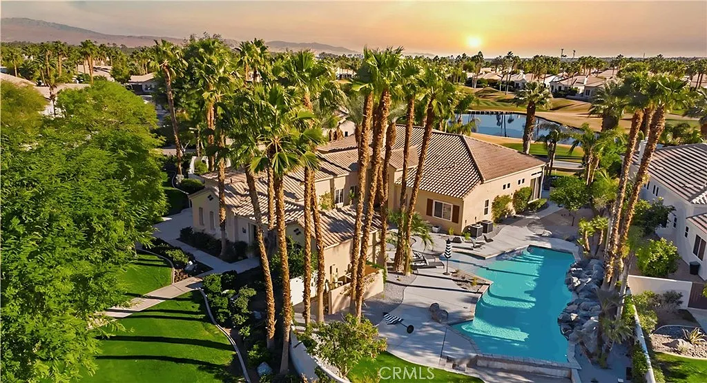5 bed, 4.5 bath, 3698 sqft, $7,974 — Photo 1