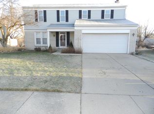 465 Worthington Rd, Canton, MI 48188