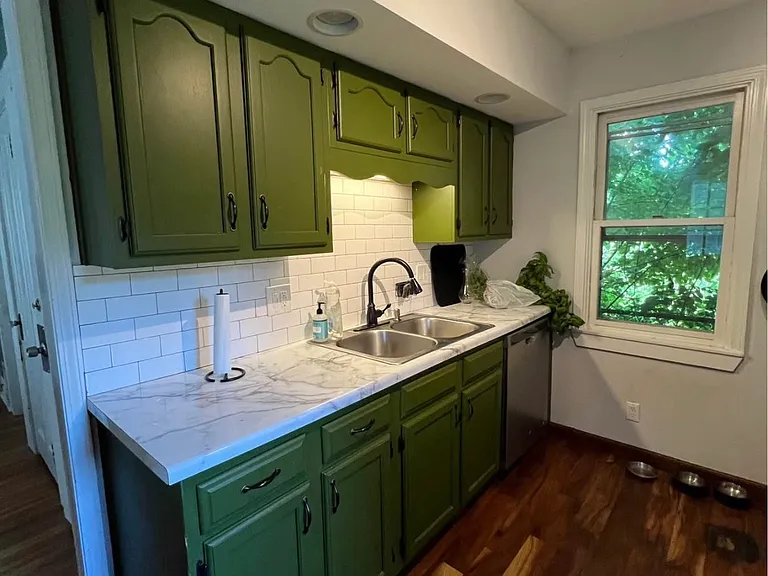 31 Clark St — Photo 14