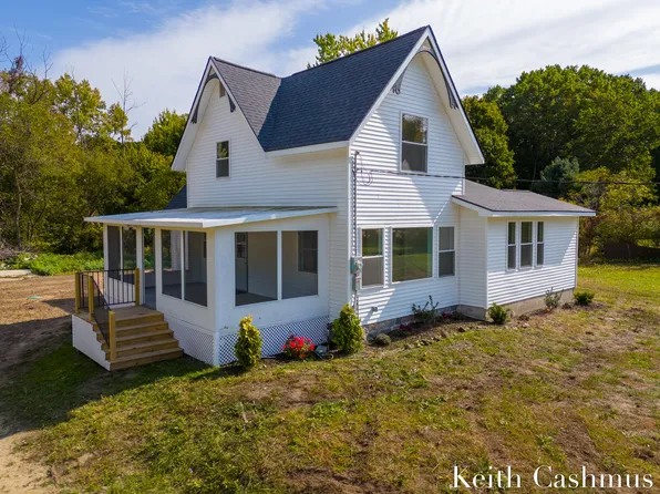 17513 M 140, South Haven, MI 49090