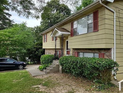 2nd image of 6175 Connell Rd