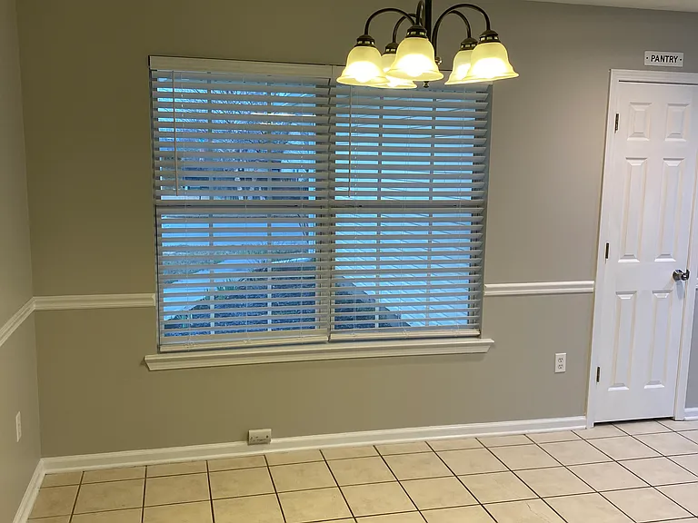 1307 Shirewood Ct — Photo 5
