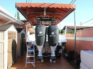 8260 SW 43rd St, Miami, FL 33155