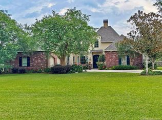 1249 Lauren Logan Ln, Sulphur, LA 70665
