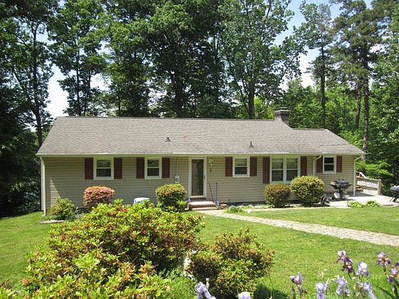 2nd image of 74 Berry Hill Ln