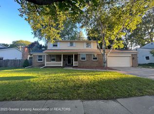 2217 Montego Dr, Lansing, MI 48912