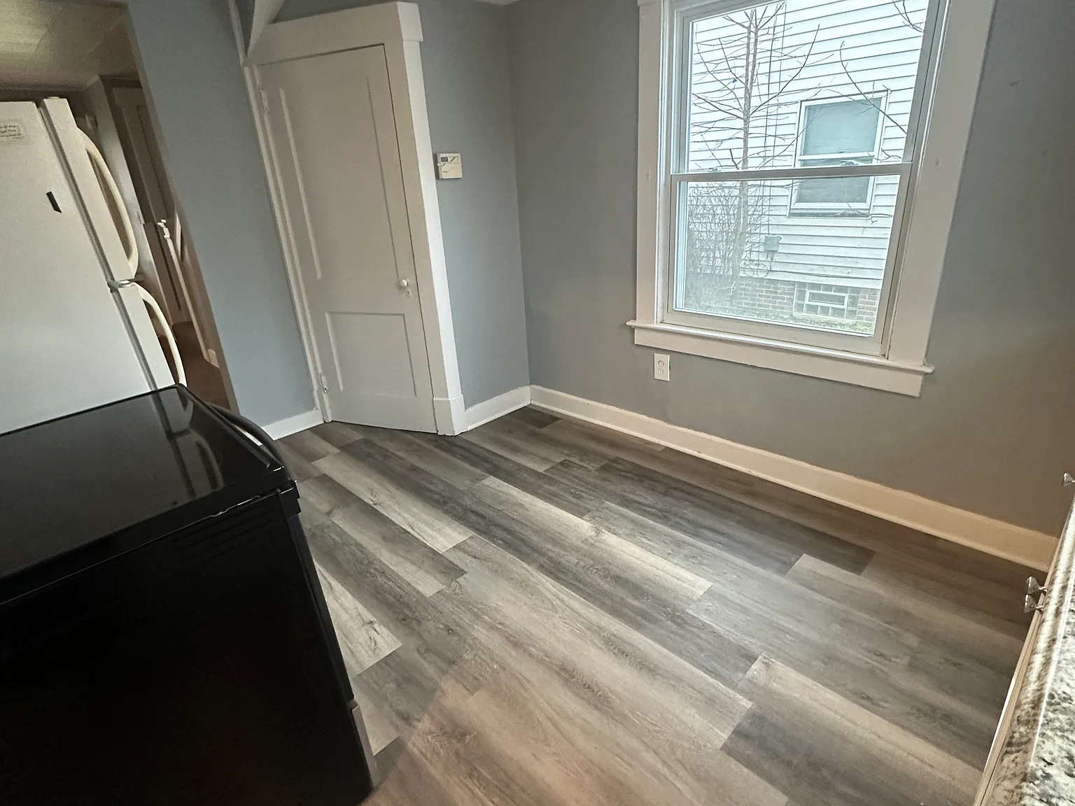 3 bed, 1.5 bath, 1288 sqft, $1,195 — Photo 4