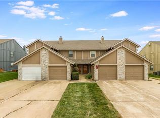 408 NE 6th St APT C, Blue Springs, MO 64014