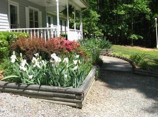 1017 Rolling Knoll Rd, Apex, NC 27523