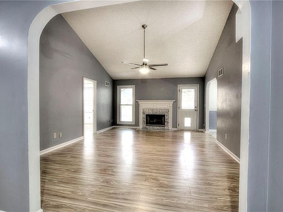 2nd image of 407 Rose Creek Pl