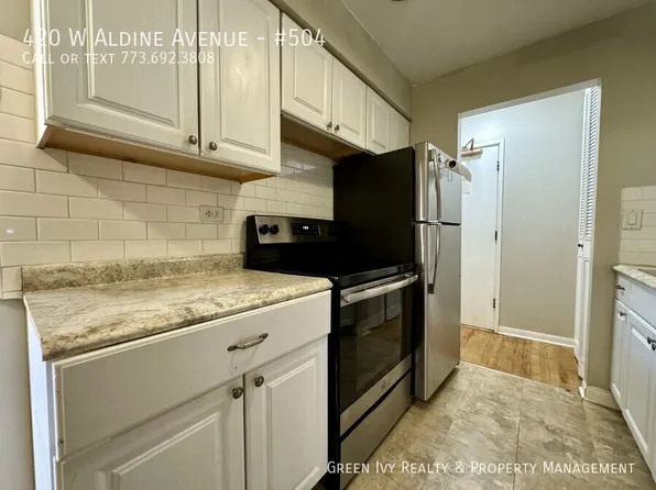 420 W Aldine Ave APT 505, Chicago, IL 60657