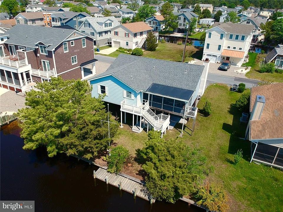 1st image of 144 New Castle Dr