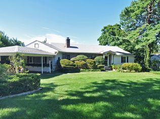 3 Helen St, Greenvale, NY 11548