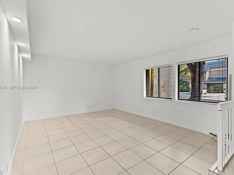 181 Wimbledon Lake Dr #181 — Photo 9
