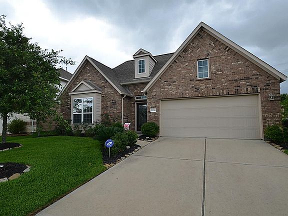2nd image of 10026 Cedar Creek Ct