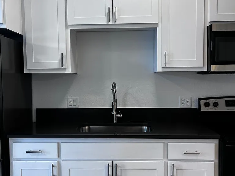 2385 Fairgrounds Rd NE — Photo 19