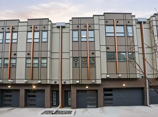 94 S Norford Cmn NW, Calgary, AB T3B6G6