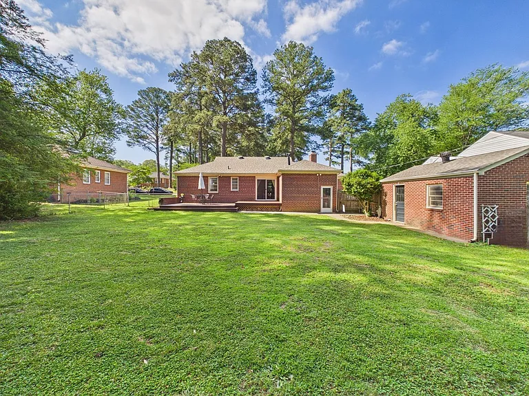 8808 Michaux Ln — Photo 39
