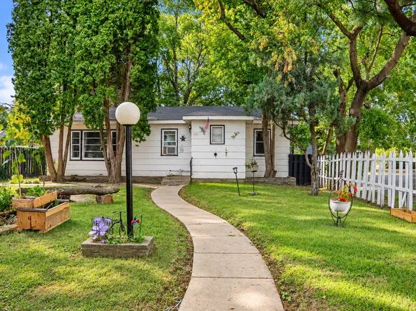 308 Roosevelt St, Alexandria, MN 56308