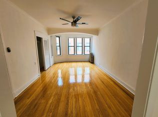 7000 N Sheridan Rd APT 2N, Chicago, IL 60626