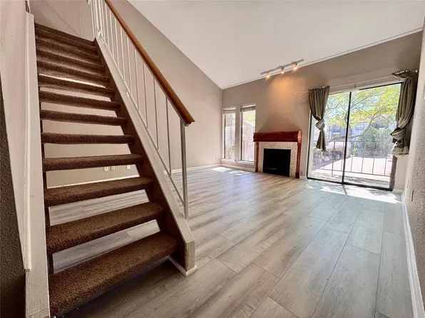10811 Richmond Ave APT 54, Houston, TX 77042