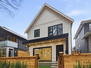 810 E 22nd Ave #1, Vancouver, BC