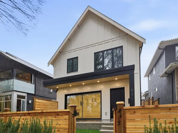 810 E 22nd Ave #1, Vancouver, BC V5V 1V7