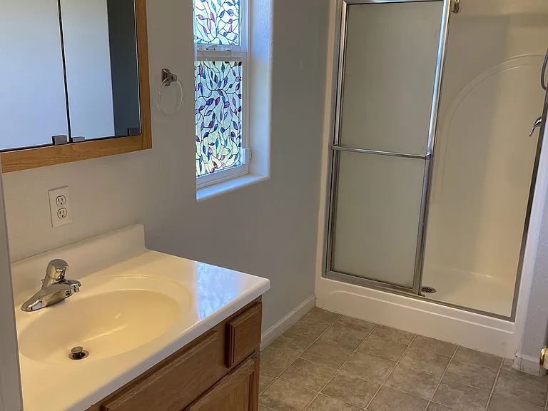 1232 Lawnridge Ave — Photo 2