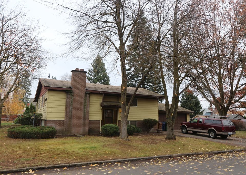 1st image of 3327 W Garland Ave