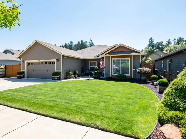 2496 Equestrian Loop S, Salem, OR 97302