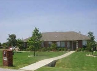 2724 Plains Trl, Haslet, TX 76052