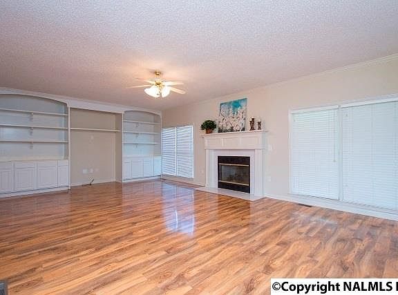 3rd image of 109 Silverthorne Dr