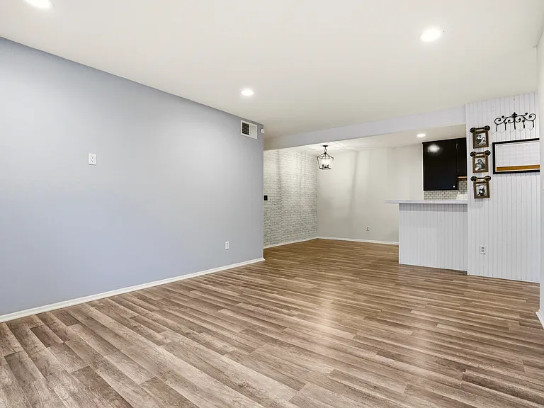 1101 W Macarthur Blvd #271 — Photo 10