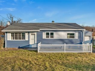 422 E Carter Dr, North Versailles, PA 15137