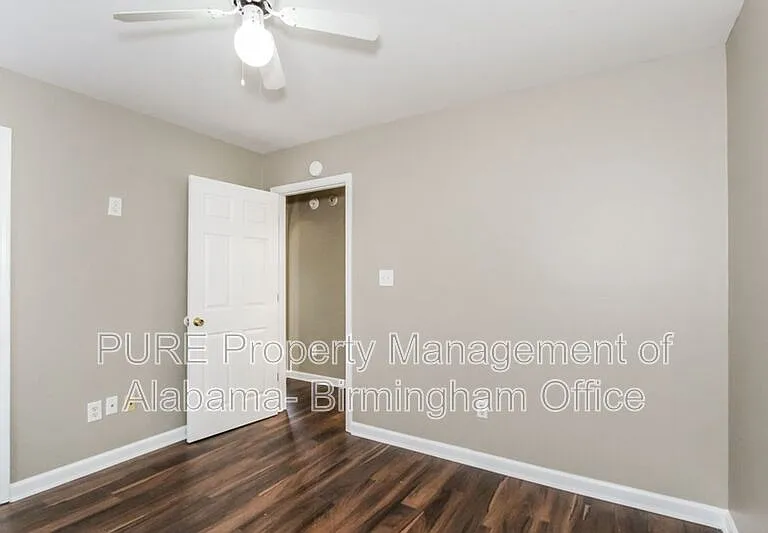 108 Flagstone Ln — Photo 16