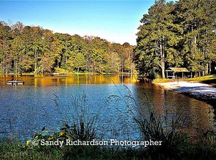 363 Kenilworth Cir, Stone Mountain, GA