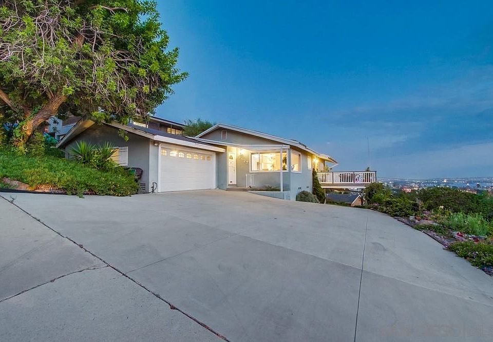 1527 Loring St, San Diego, CA 92109 Zillow