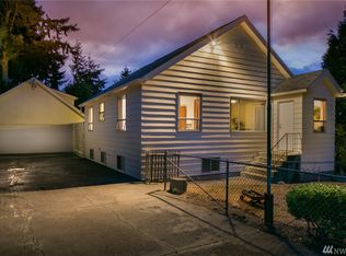1827 SW 112th St, Burien, WA 98146