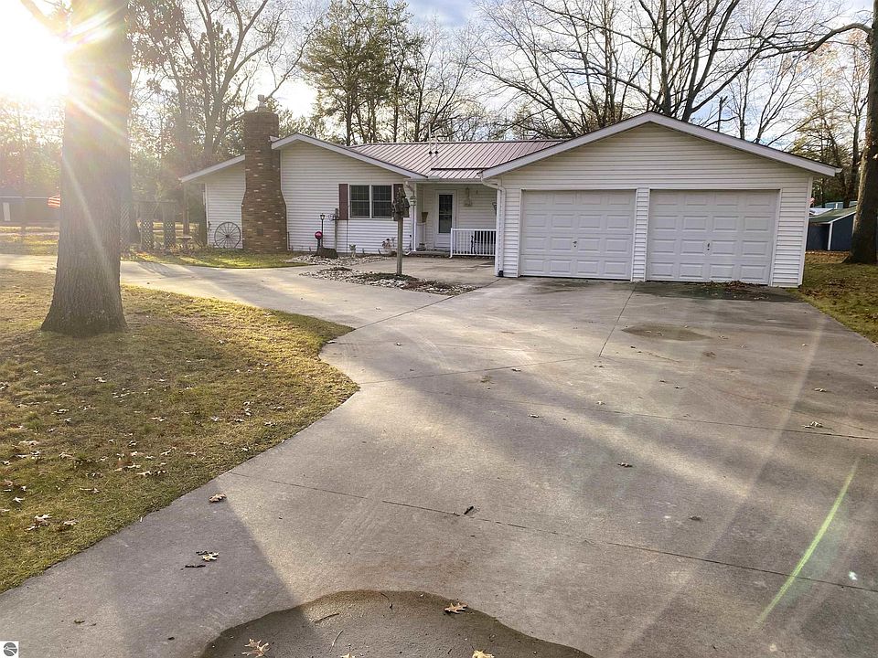 4196 Fern Ave, National City, MI 48748 Zillow