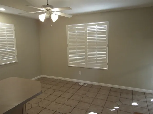 5878 S Impressions Dr, Salt Lake City, UT 84118