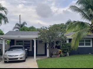 591 NW 45th St, Oakland Park, FL 33309