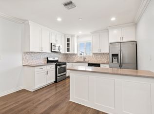 4724 1/2 St Charles Pl, Los Angeles, CA 90019