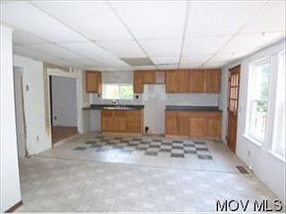4th image of 1033 Blennerhassett Hgts Rd