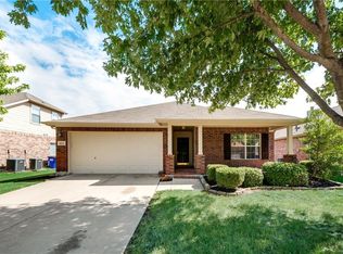 509 Wolf Dr, Forney, TX 75126
