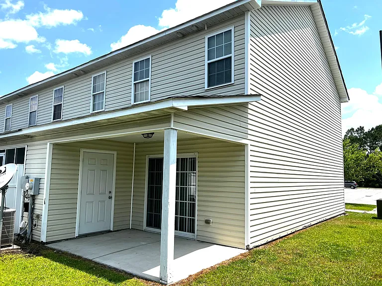 3001 Grandeur Ave — Photo 9