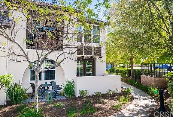 3rd image of 28511 Pietro Dr