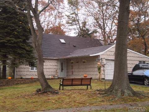 1st image of 23 Straw Ln
