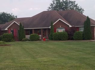 1542 N 2450th Rd, Ottawa, IL 61350